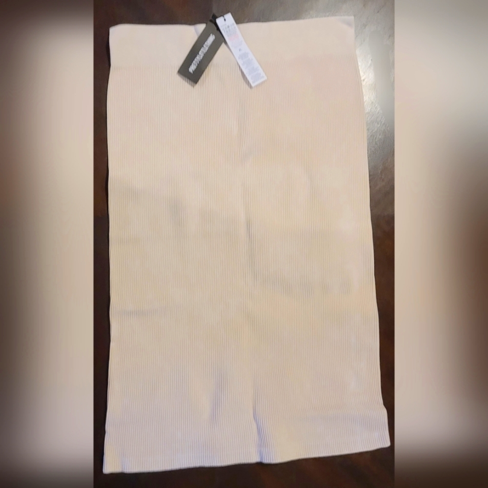 Beige Ribbed Skirt